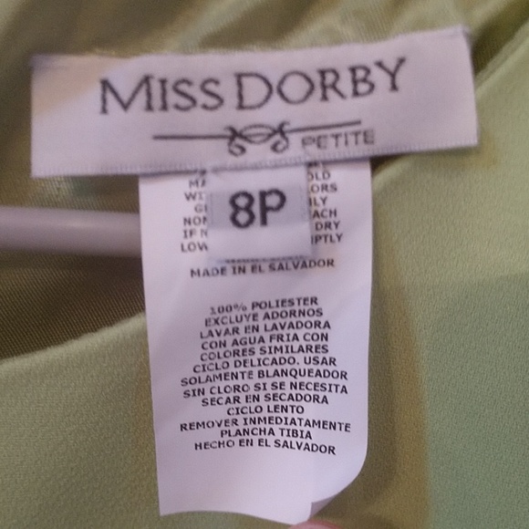 🛍️NWT🛍️ New sleeveless top - Picture 3 of 6